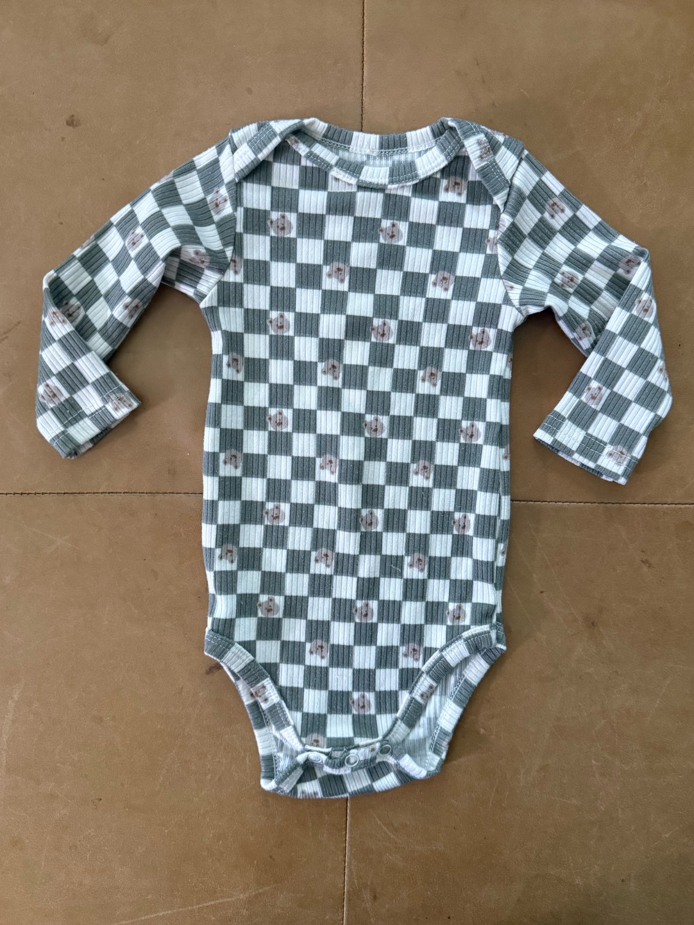 💙$5 FLASH SALE BUNDLE ONLY💙Little Dreamer Onesie 3-6M